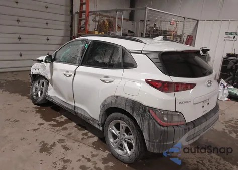 2022 Hyundai Kona Sel z USA, uszkodzony, nr VIN KM8K3CAB9NU858855